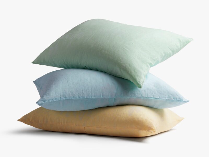 le FLEUR* Camo Linen Pillowcase Set (Jade) - Image 4