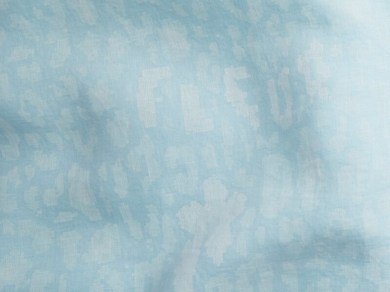 le FLEUR* Camo Linen Top Sheet (Geneva Blue) - Image 2
