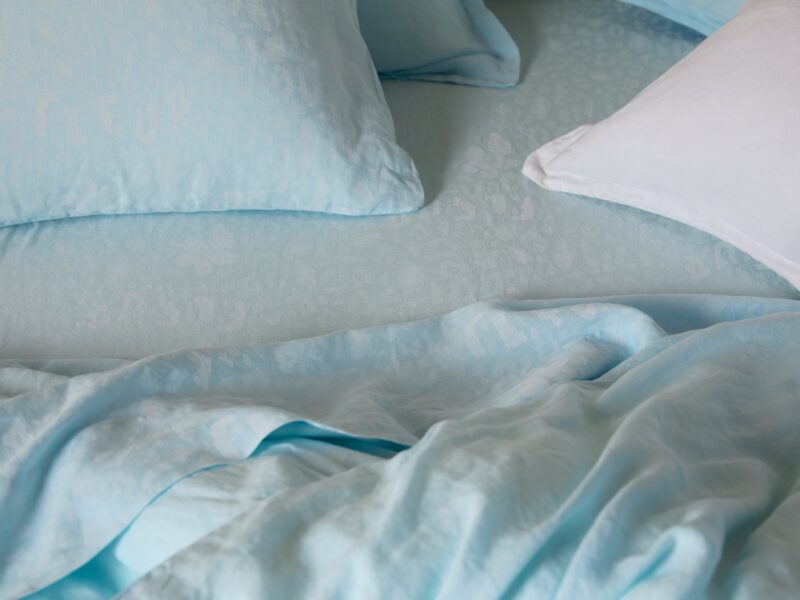 le FLEUR* Camo Linen Top Sheet (Geneva Blue) - Image 3