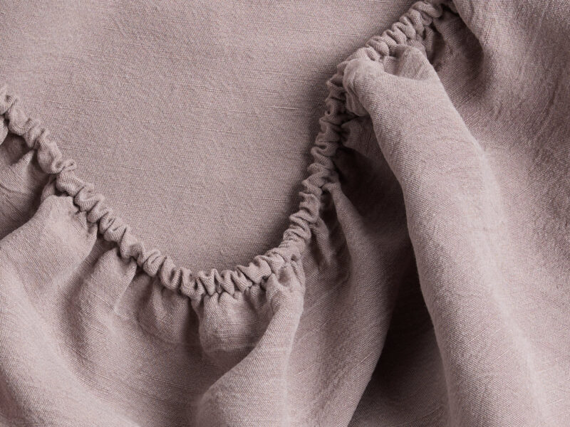 Heirloom TENCEL™ Linen Fitted Sheet (Clover) - Image 2