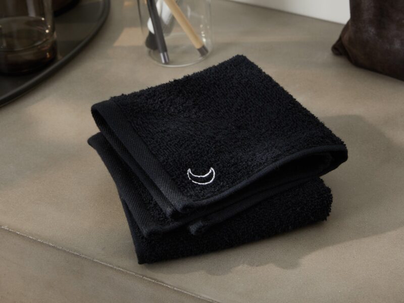 Makeup Towel Set - Image 3